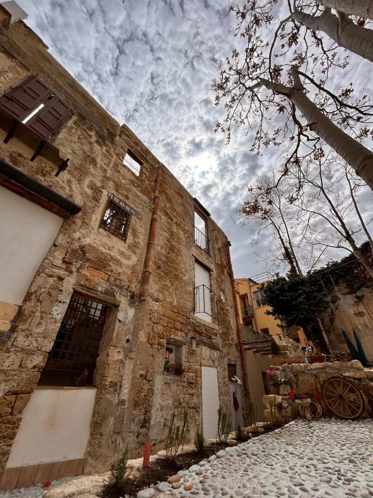 Khalisah Bed & Breakfast Palermo Exterior photo