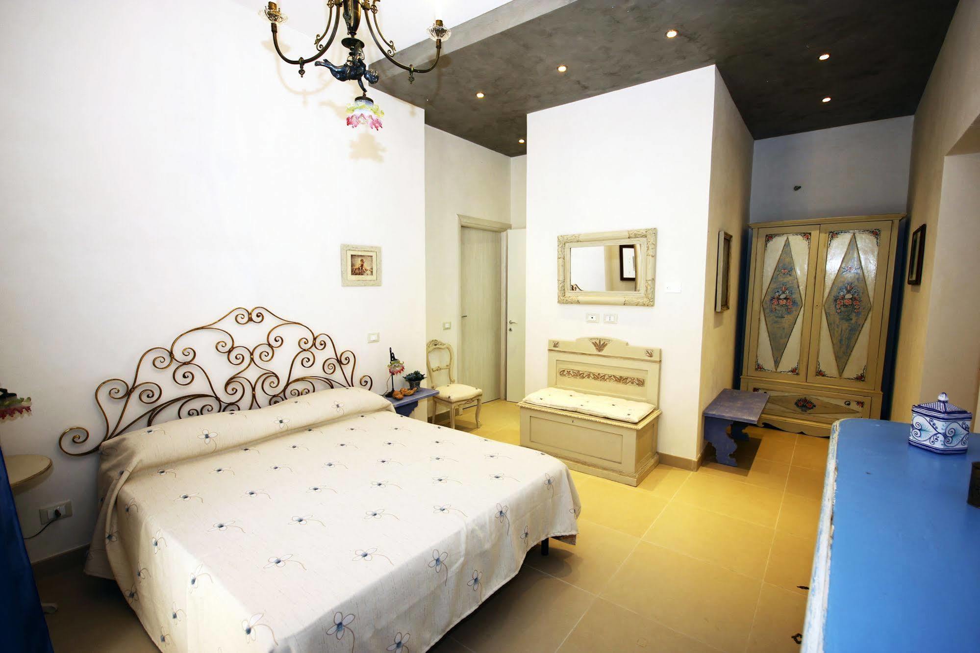 Khalisah Bed & Breakfast Palermo Exterior photo